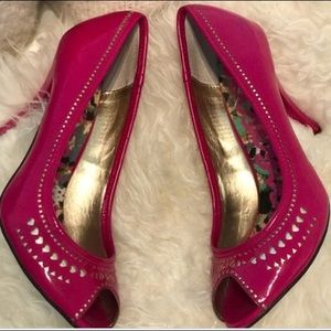 NWOT  Betseyville Pink high heels